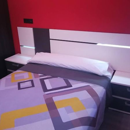 Apartamento Centrico , Wifi + Desayuno Logroño Esterno foto